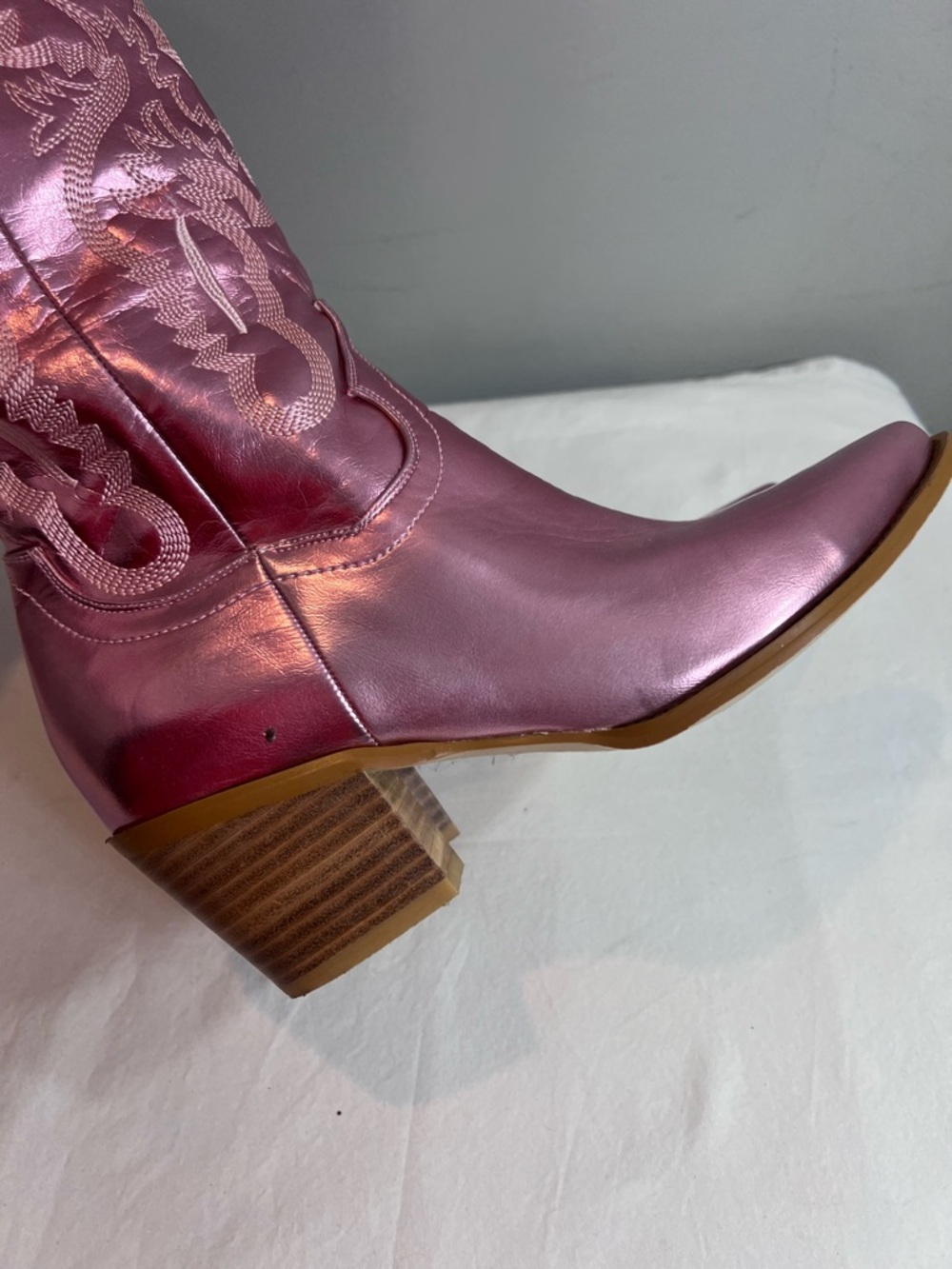 Barbie pink metallic pull cowgirl boots size 9 - Picture 6 of 8